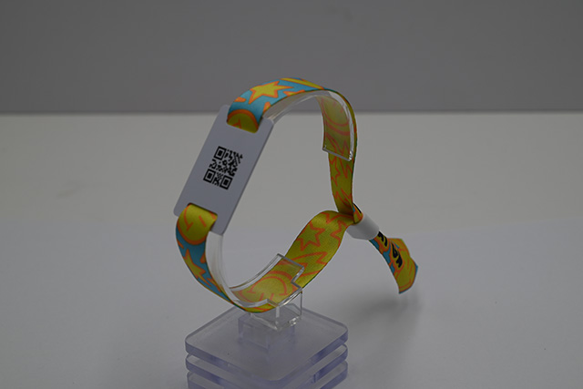 医院就诊卡适适用哪种类型的卡呢？？？