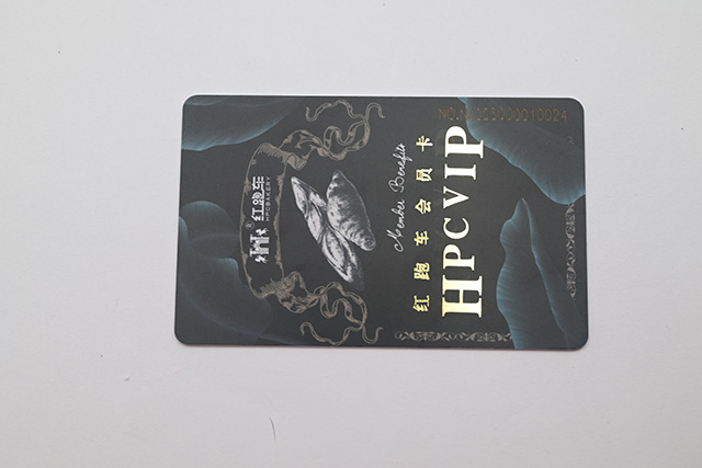 剖析：广州各个的充电卡是否可以兼容到一张充电卡上？？？