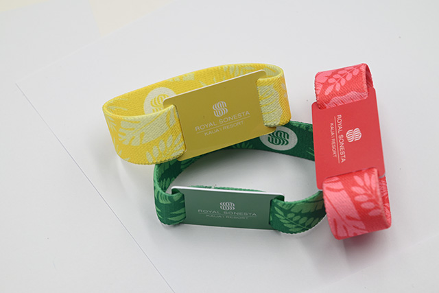 深圳至尊国际IC充电卡事情的基来源理---至尊国际充电卡设计制作