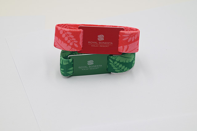 定制新疆医院诊疗腕带—至尊国际智能腕带杠杠地