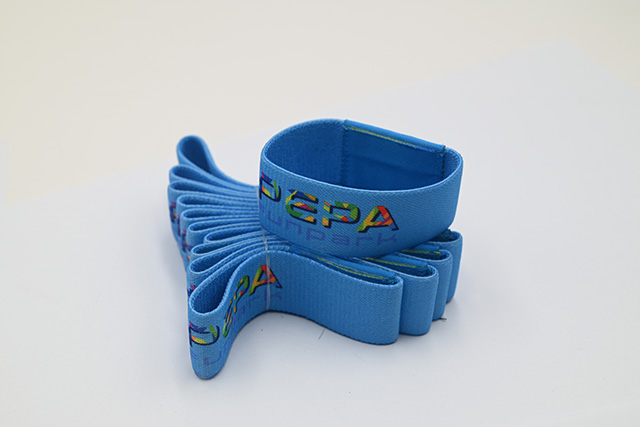 校园卡效劳是一项亲民工程，，，对住民来说很是利便实惠