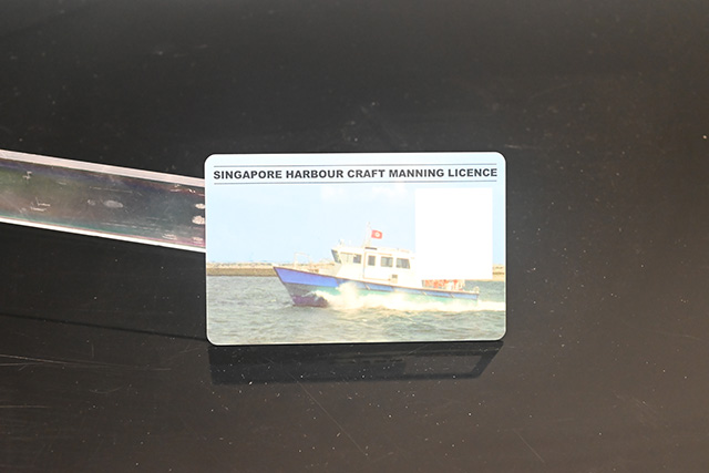 至尊国际门禁辖档酮网，，，，，，，，数据怎样传输？？？？卡片怎么识别？？？？